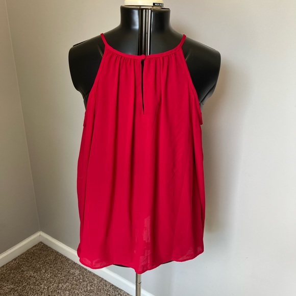 TORRID red cold shoulder top - Picture 4 of 9